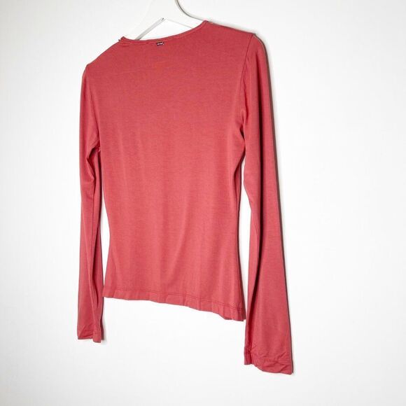 ST. JOHN Studded V-neck Long Sleeve Top - Picture 8 of 10